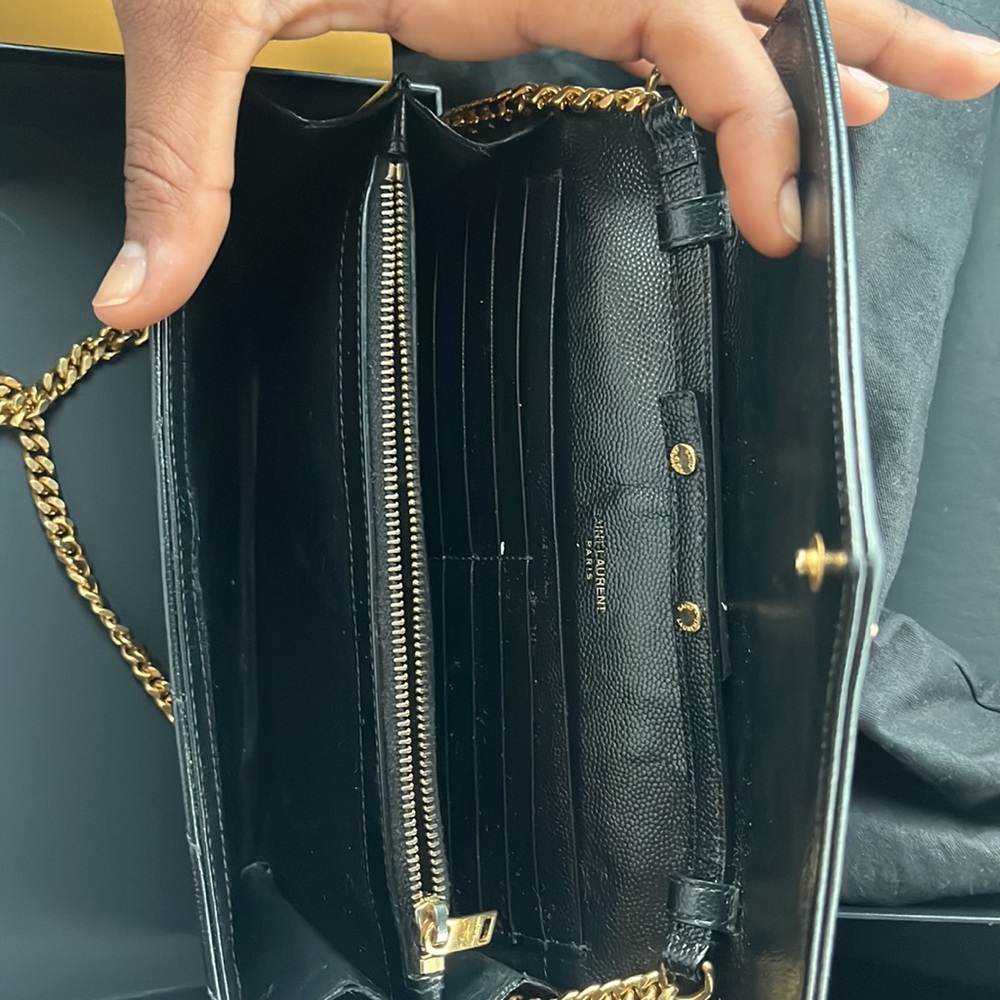 YSL Wallet on Chain - Picture 4 of 5